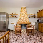 וילה Kasta