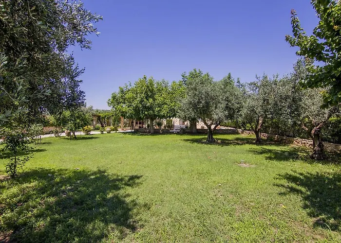 Kasta Луксозна вила *